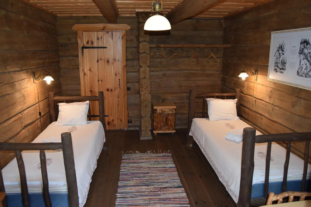 Holiday Village Suur Toell Kuressaare Bagian luar foto